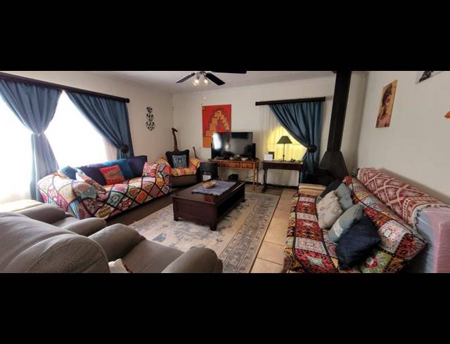 3 BEDROOM HOUSE FOR SALE IN BRACKENDOWNS